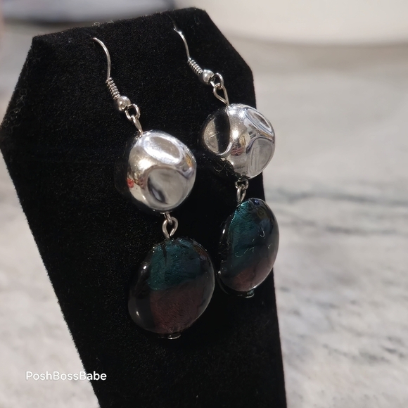 𝘿𝙧𝙤𝙥 𝙗𝙖𝙡𝙡 𝙚𝙖𝙧𝙧𝙞𝙣𝙜𝙨 𝙨𝙞𝙡𝙫𝙚𝙧 𝙩𝙤𝙣𝙚 𝙥𝙪𝙧𝙥𝙡𝙚 𝙩𝙚𝙖𝙡 - Picture 3 of 7